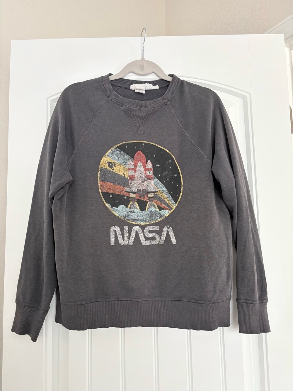 L.O.G.G - NASA Graphic Sweatshirt